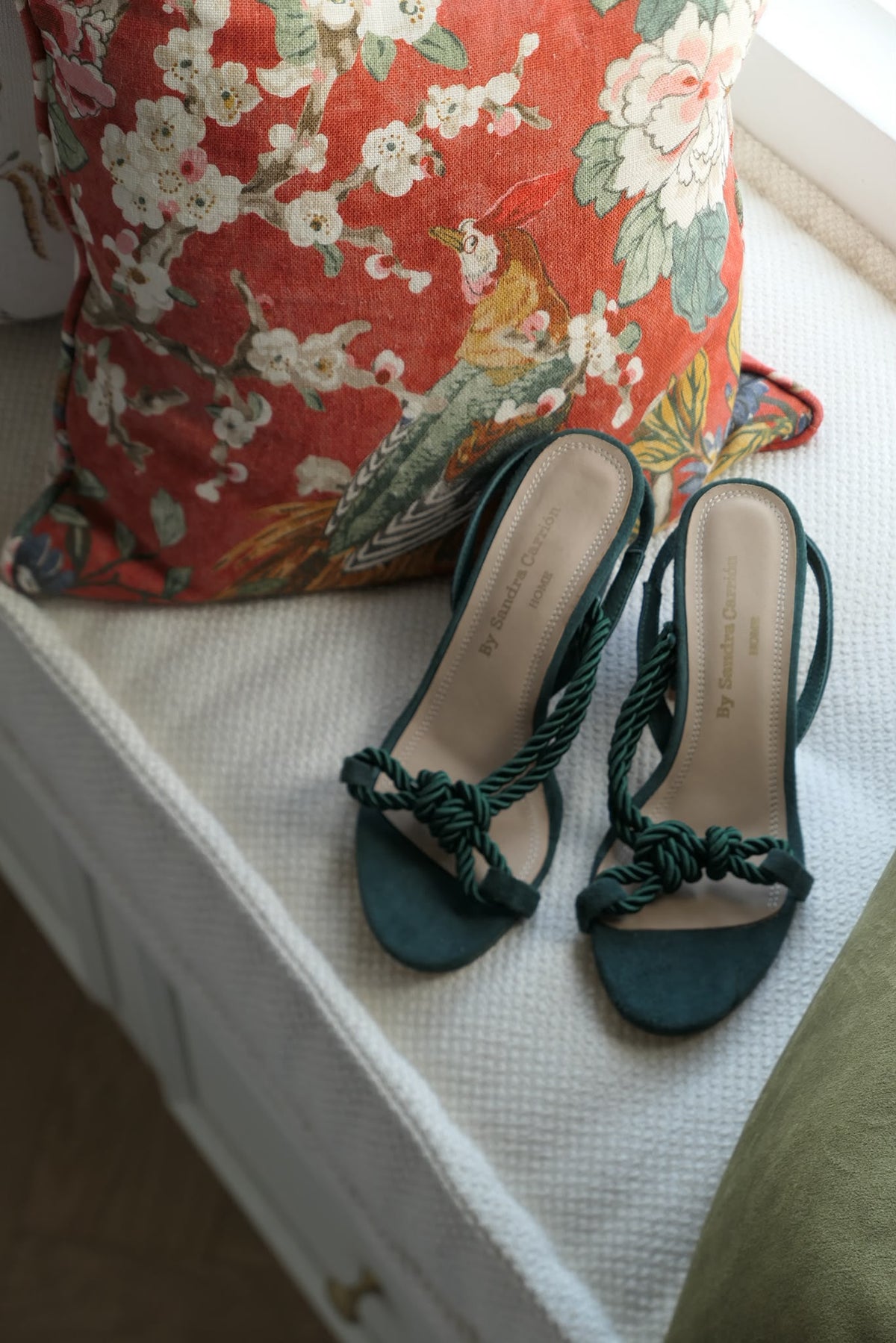 Sandalias de Gamuza y Cordones Color Verde