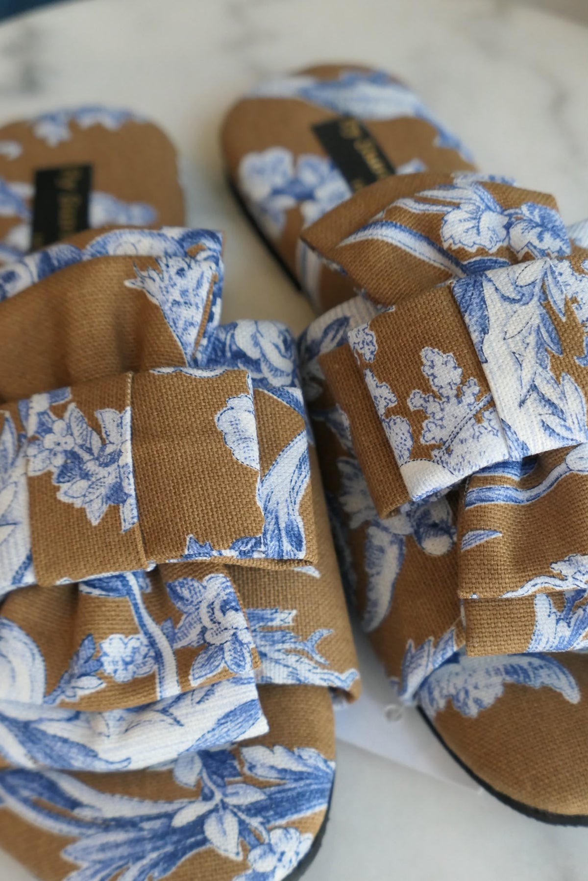 Slippers Toile de Jouy Marrón/Azul