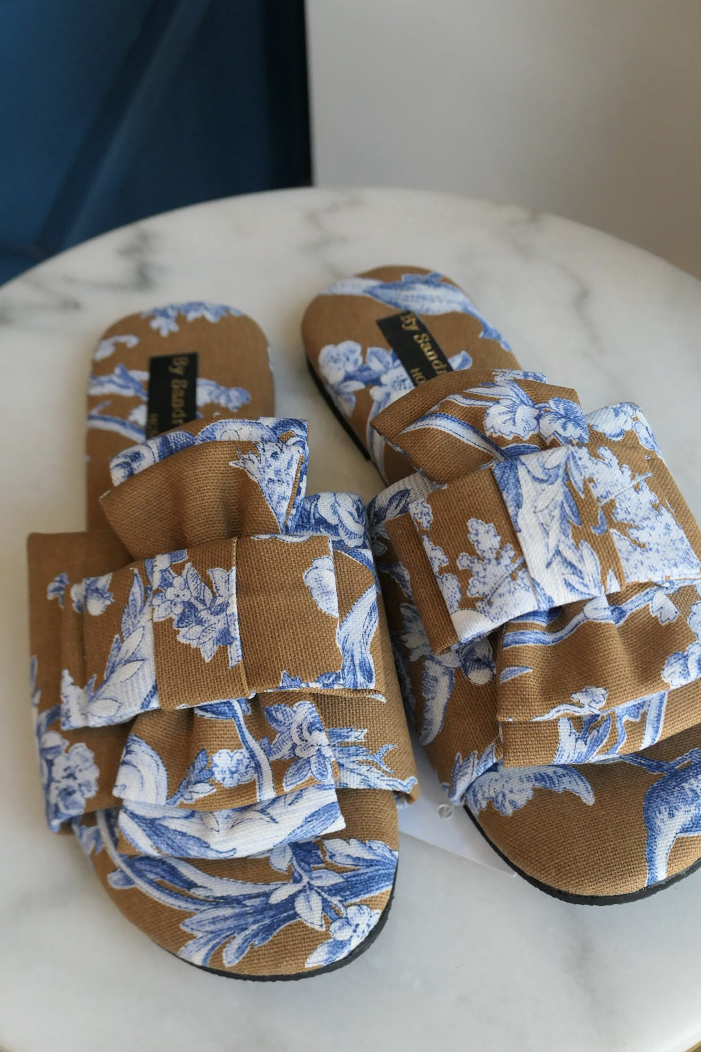 Slippers Toile de Jouy Marrón/Azul
