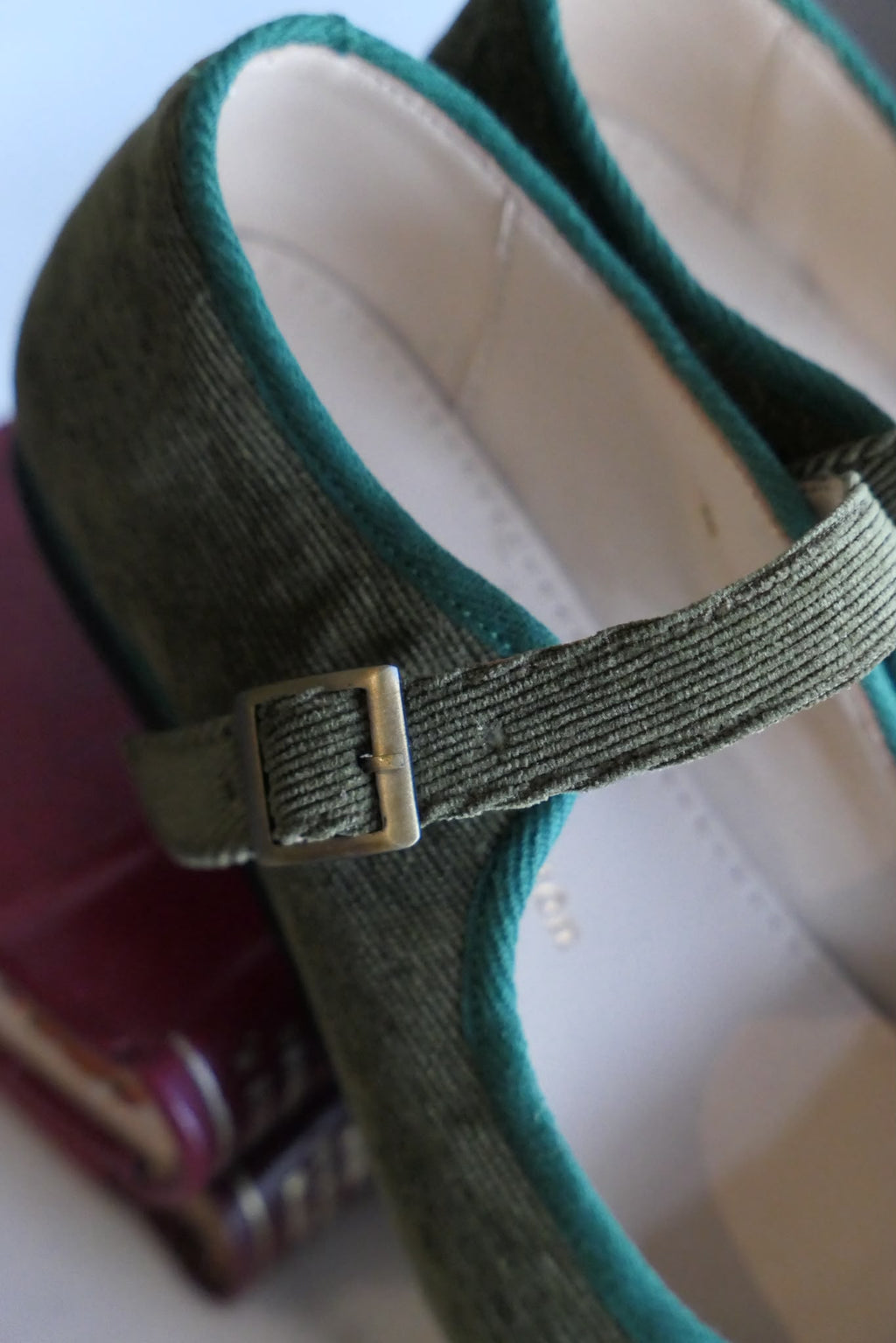 Mary Jane Verde Corduroy