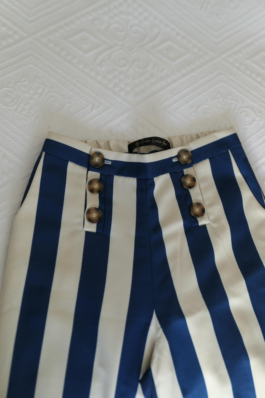 Pantalón Palazzo de Rayas Verticales con Botones